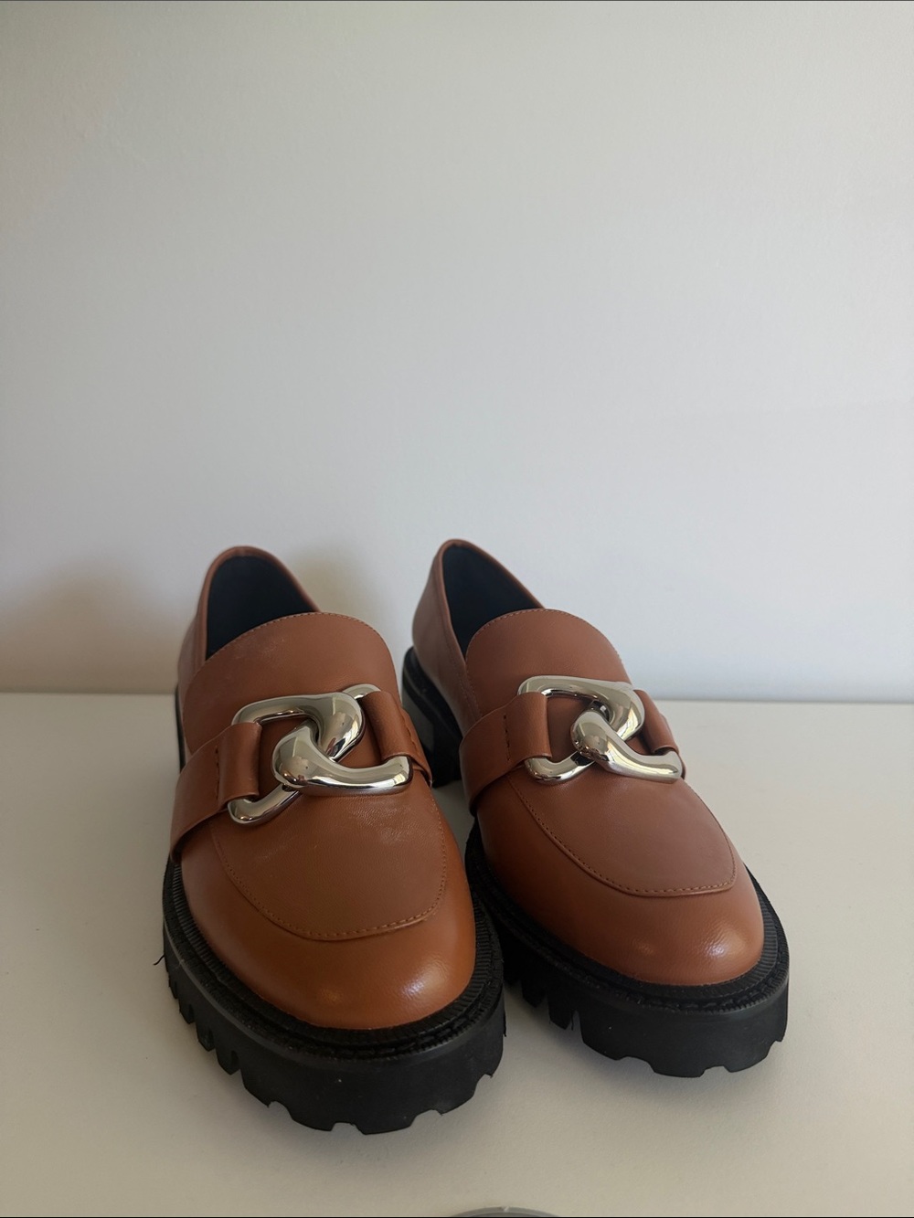 AEROSOLES Brown Leather Chain-Link Lug Sole Loafers Lilia